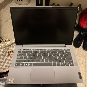Laptop